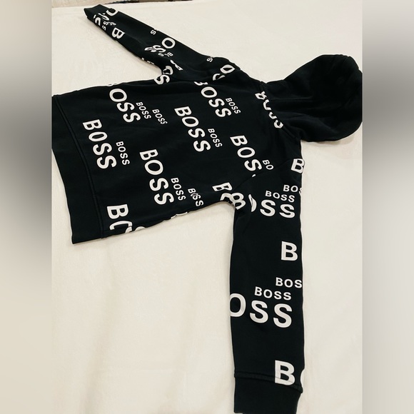 Hugo Boss Kids’ Black Sweater Hoodie (Pre-Loved) - Picture 5 of 11